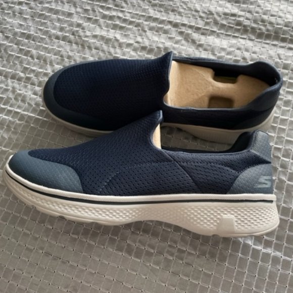 SKECHERS MEN 8.5 - Picture 2 of 6